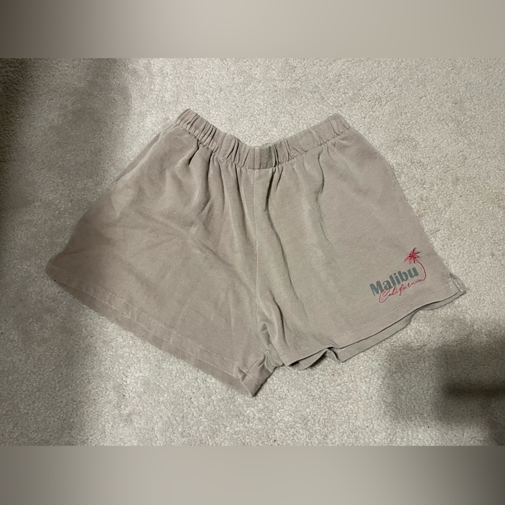 Garage 80’s style soft tennis shorts - Picture 1 of 4
